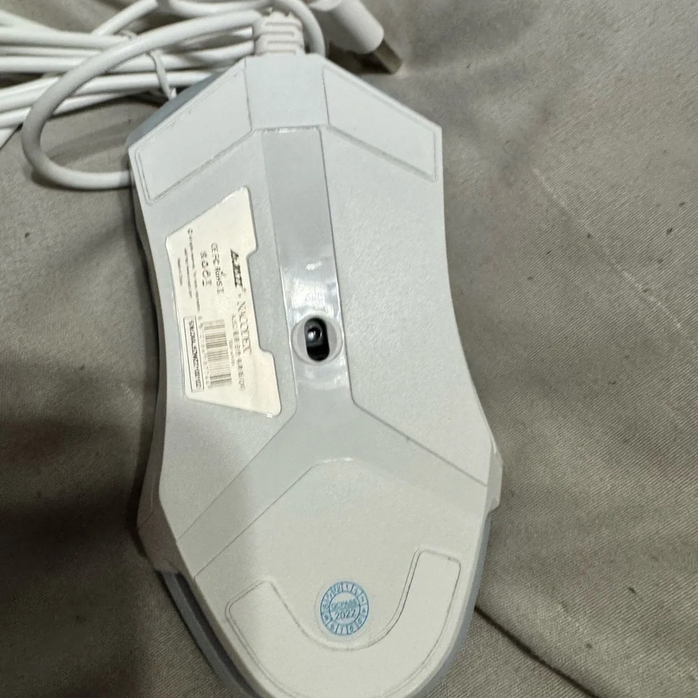 White Gaming Mouse with Geometric Design